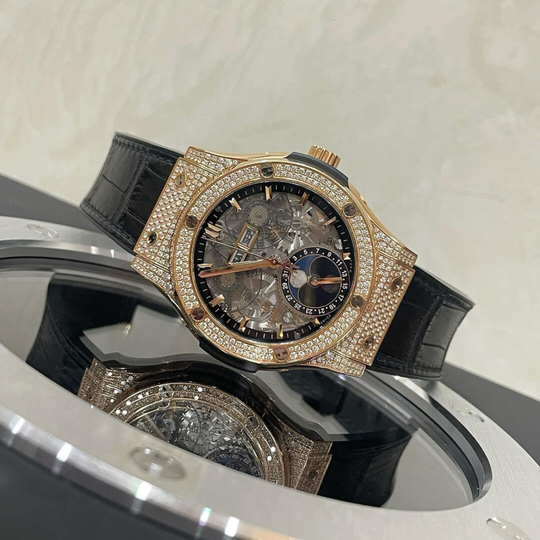 Đồng Hồ Hublot Classic Fusion Aerofusion Moonphase King Gold Dimonds 42mm 2