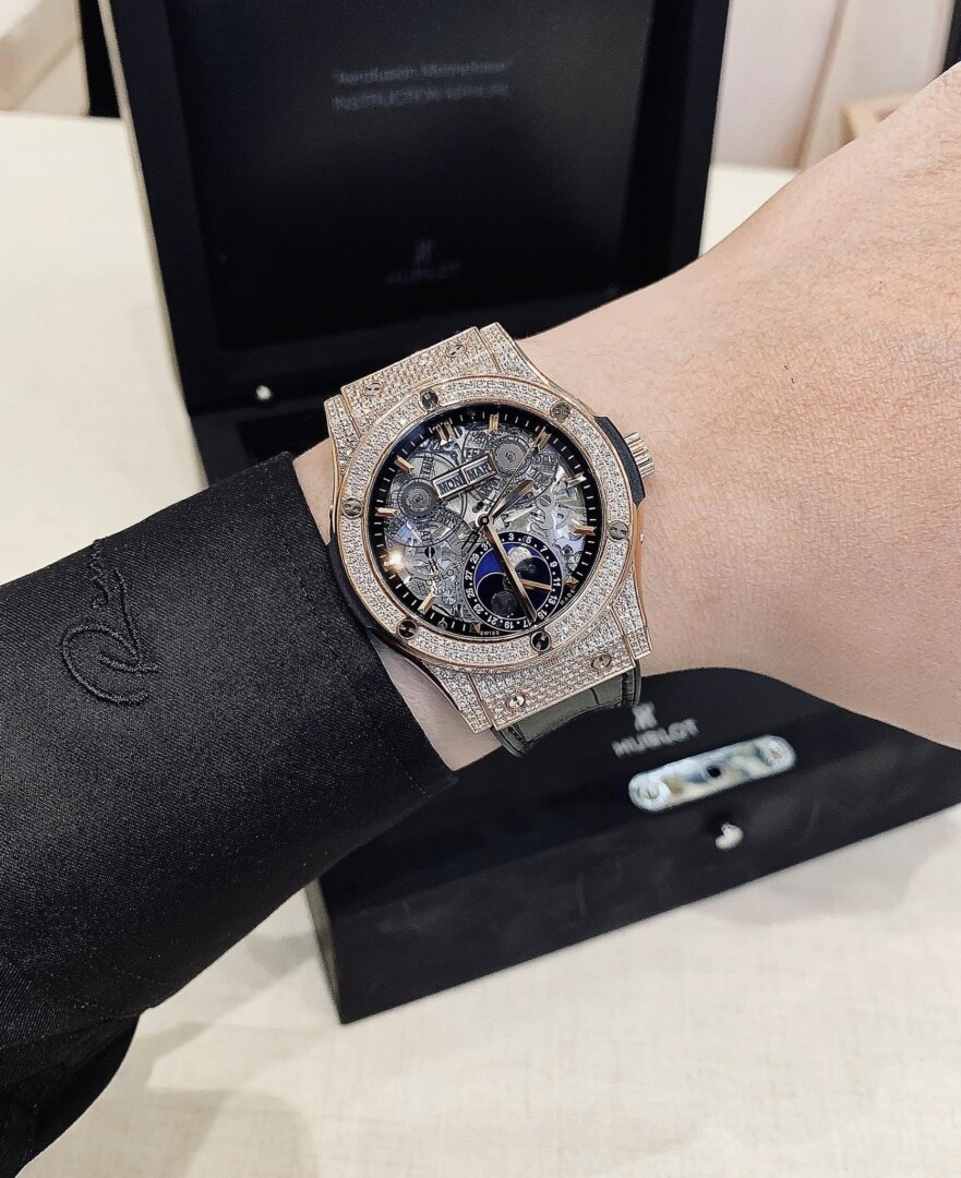 Đồng Hồ Hublot Classic Fusion Aerofusion Moonphase King Gold Dimonds 42mm 5