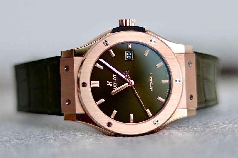 Đồng Hồ Hublot Classic Fusion Automatic King Gold Green 42 Mm 2