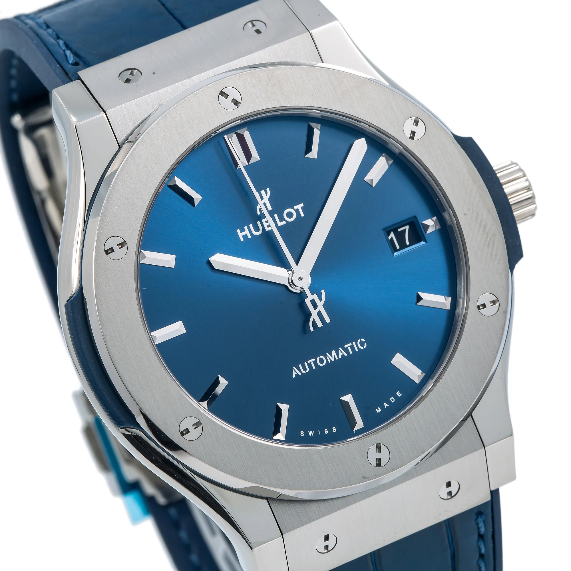 Đồng Hồ Hublot Classic Fusion Automatic Titanium 2