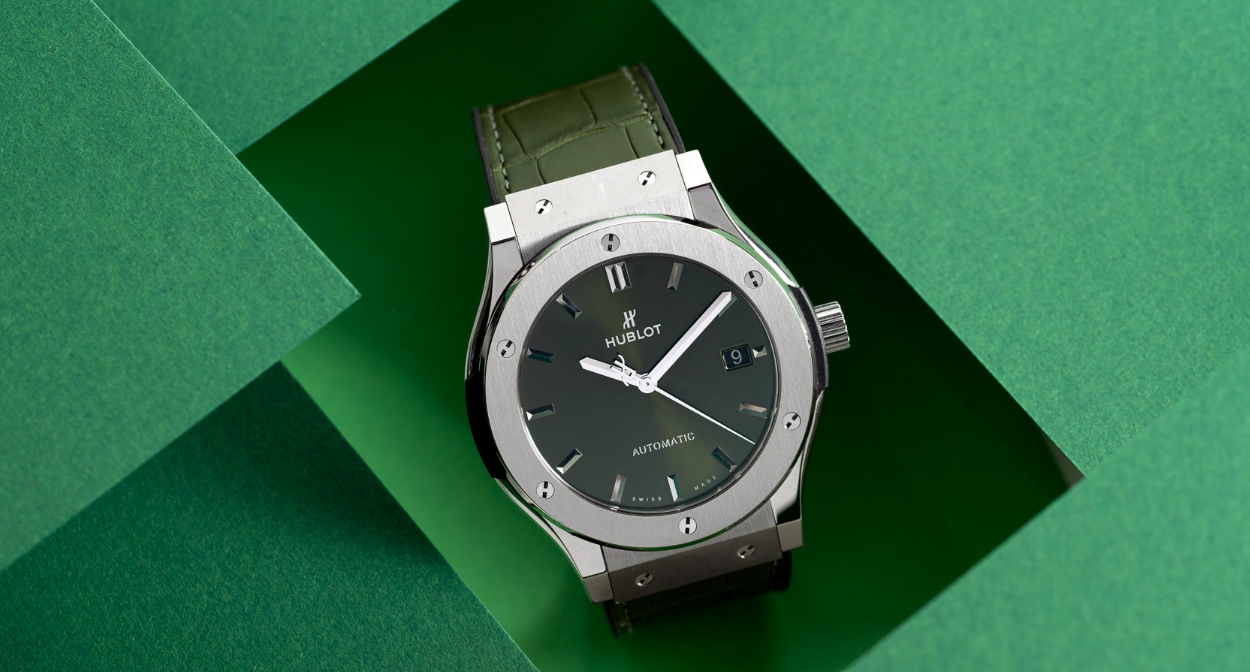 Đồng Hồ Hublot Classic Fusion Green Titanium 38mm 6