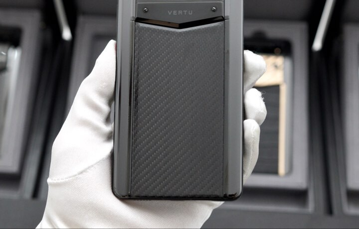 Vertu Meta 2 Carbon (7)