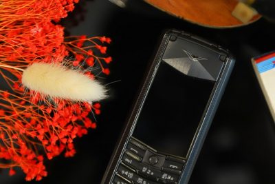 Điện Thoại Vertu Ascent X Knurled Black (Màu Đen)