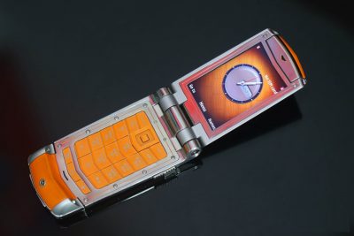 Điện Thoại Vertu Constellation Ayxta Da Màu Cam