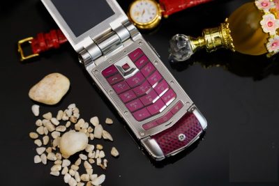 Điện Thoại Vertu Constellation Ayxta Da Cá Sấu Hồng