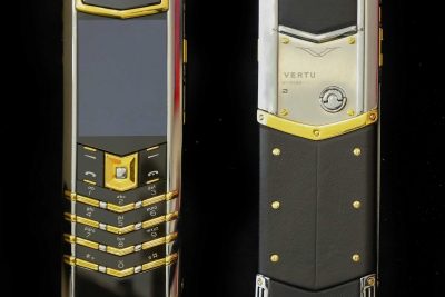 Điện Thoại Vertu Signature S Điểm Vàng Siêu Đẹp