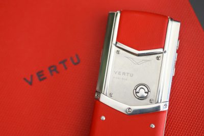 Điện Thoại Vertu Signature S Thép Da Bò Like New 99%