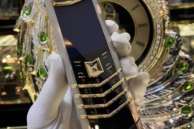 Điện Thoại Vertu Signature S Điểm Vàng Siêu Đẹp