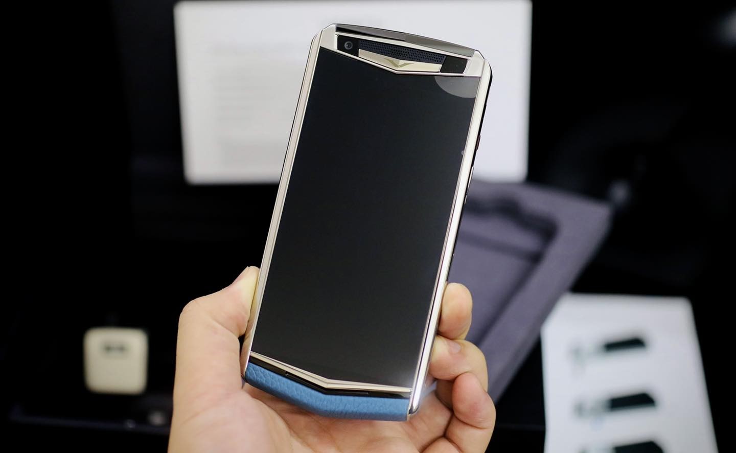 Vertu Aster P Blue (2)