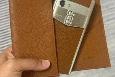 Điện Thoại Vertu Aster P da bê nâu chính hãng