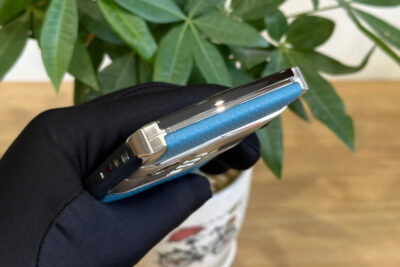 Điện Thoại Vertu Aster P da bê xanh đẹp keng