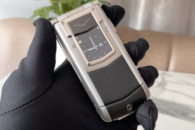 Điện Thoại Vertu Ayxta Nắp Gập Da Bê Đen