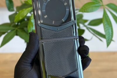 Điện Thoại Vertu Ironflip Carbon Cao Cấp Máy Đẹp 99%