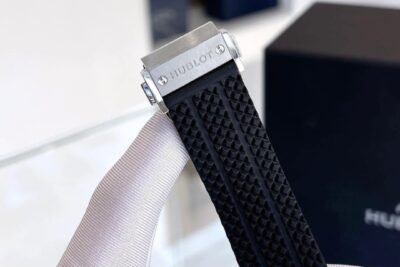 Đồng Hồ Hublot Bigbang Chronograph Benzel Diamond New