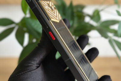 Vertu Meta 2 Diamonds gold Lưng bọc da cá sấu đẹp 99%