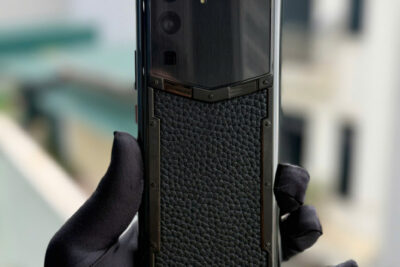 Vertu Meta 1 Web 3.0 Lưng Bọc Da Bê Đen 99%