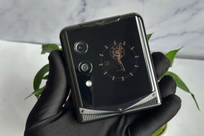 Điện thoại Vertu Quantum Da cá sấu xanh đẹp 99% fullbox