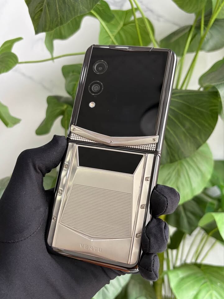 Quantum Flip Cyber Sliver (4)