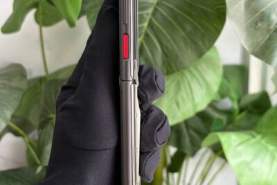 Điện Thoại Vertu Quantum Flip Cyber Silver