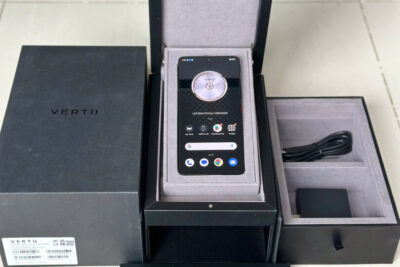 Điện Thoại Vertu Meta 2 Carbon đường đua