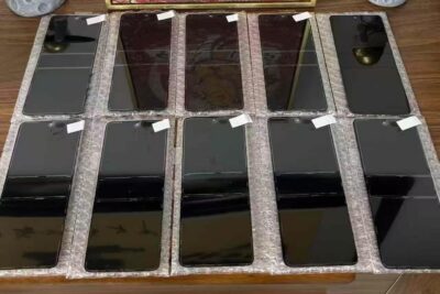 Thay Màn Hình Metavertu Chính Hãng