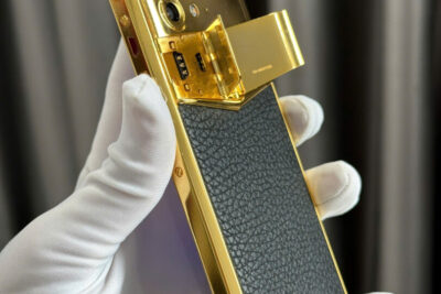 Điện Thoại Vertu Aster P Da Bê Đen Mạ Vàng 18K