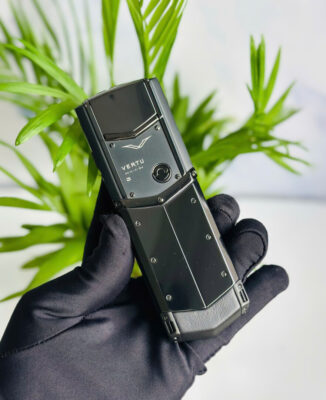 Vertu Signature S black Ceramic 99%