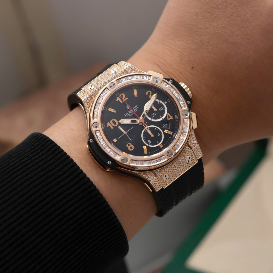 Đồng Hồ Hublot Giá 5 Triệu Có Phải Hàng Chính Hãng? Những Điều Bạn Cần Biết Trước Khi Mua