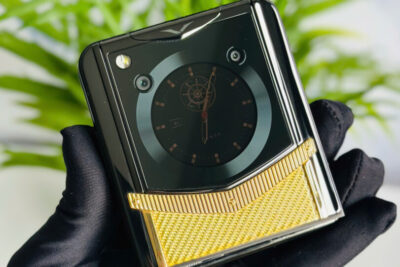 Vertu Iron flip gold carbon gold 99% fullbox trùng imei