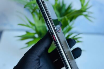 Điện thoại Vertu Meta 1 Carbon 99%