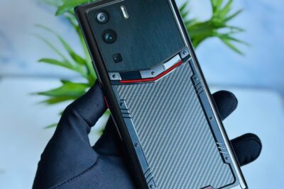 Điện thoại Vertu Meta 1 Carbon 99%