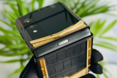 Vertu Quantum Diamonds gold Alligator Black – 1TB fullbox